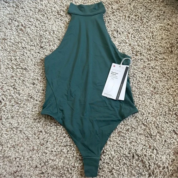Lululemon Wundermost Ultra-Soft Nulu Mockneck Sleevless Bodysuit - Picture 8 of 15